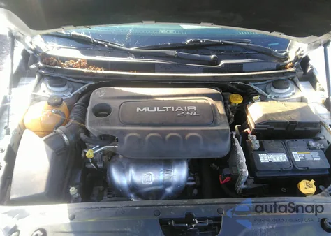 2015 Chrysler 200 S из США, поврежденный, VIN 1C3CCCBB9FN680825